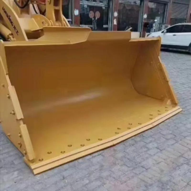 Tagliente della lama a forma di T per benna per pala gommata